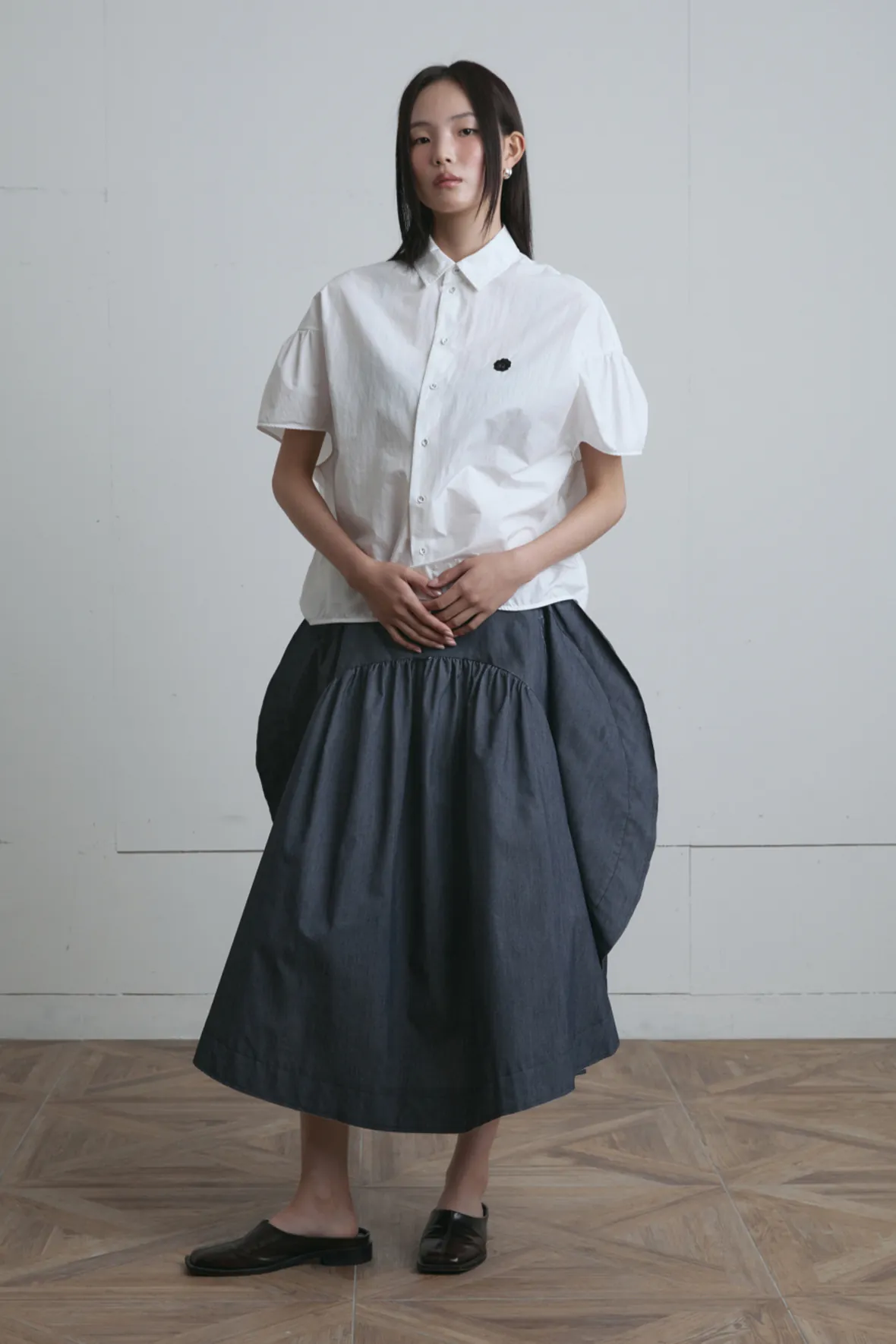 GATHERED CIRCLE CUT MIDI SKIRT